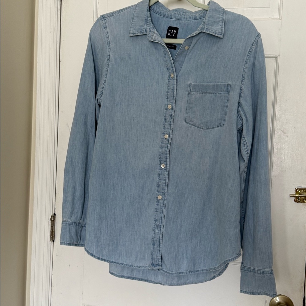 GAP Casual Light Blue Shirt